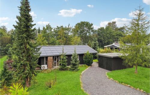 Farvang House | Stunning Home In Fårvang With Wifi