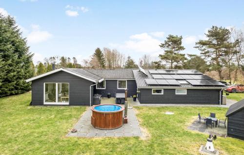Hou House | Stunning Home In Hals With Sauna