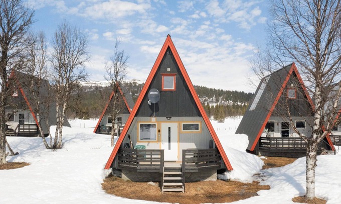 Oystre Slidre House | Stunning home in Heggenes