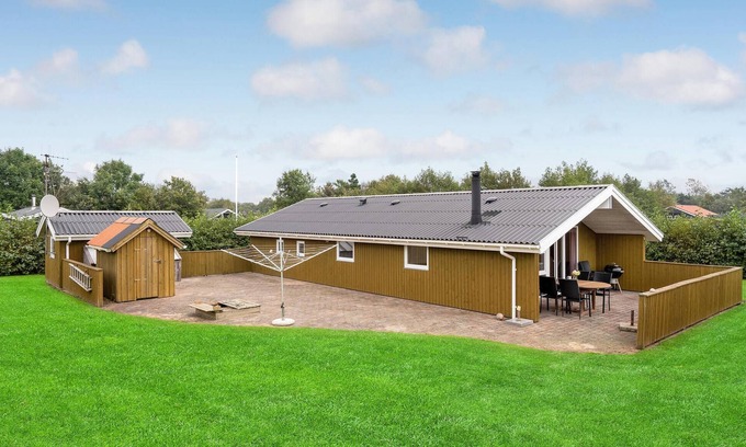 Bork Havn House | Stunning home in Hemmet with WiFi
