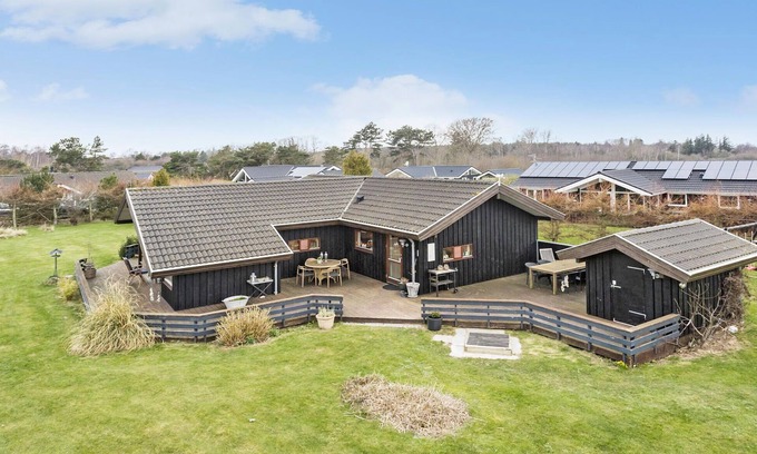 Ristinge House | Stunning home in Humble with sauna