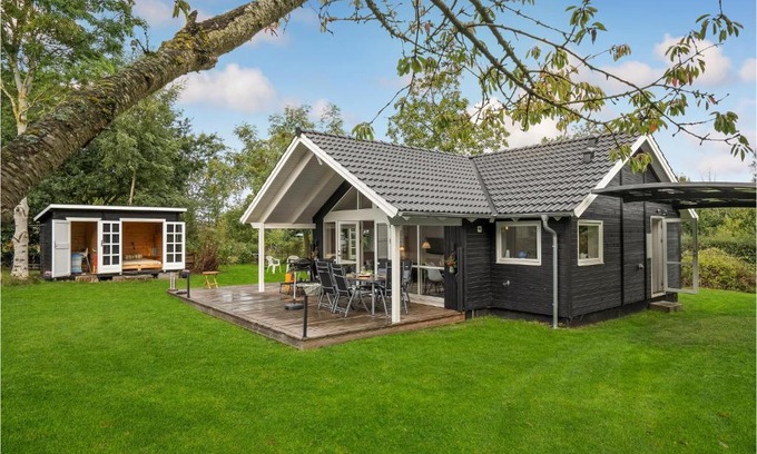 Kalundborg House | Stunning Home In Kalundborg With Wifi