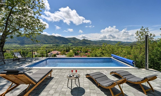 Kumrovec House | Stunning home in Kumrovec with sauna