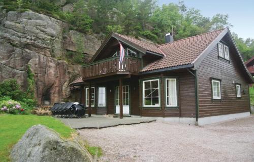 Lindesnes House | Stunning Home In Lindesnes With Sauna