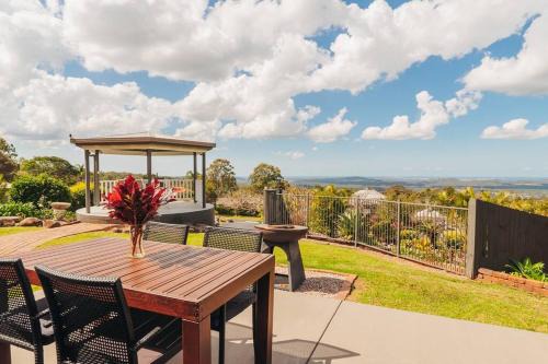 Mount Mellum House | Stunning Home in Mt Mellum with Panoramic Coastal Views