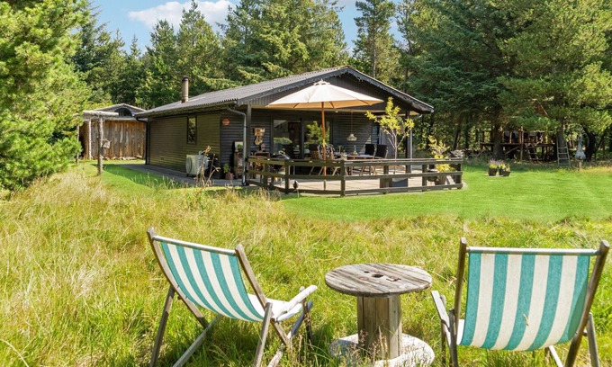 Mosevra House | Stunning home in Oksbøl with WiFi