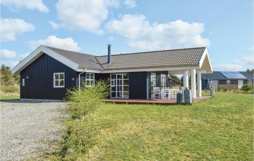 Ringkøbing-Skjern Municipality House | Stunning Home In Skjern With Kitchen