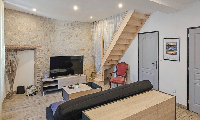 Thenay House | Stunning home in Thenay with WiFi