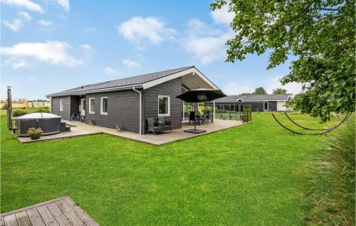 Bøtø By House | Stunning Home In Væggerløse With Wifi