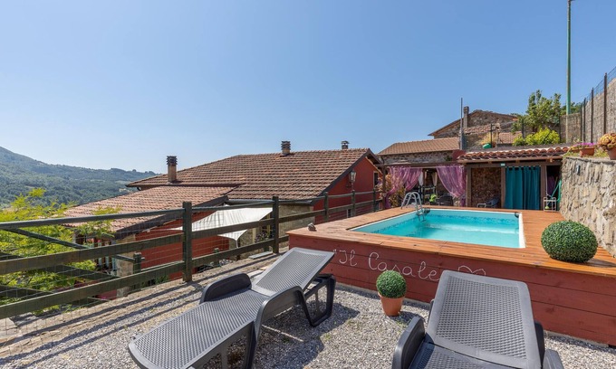 Piazza al Serchio House | Stunning home in Fraz. Cogna, Piazza al