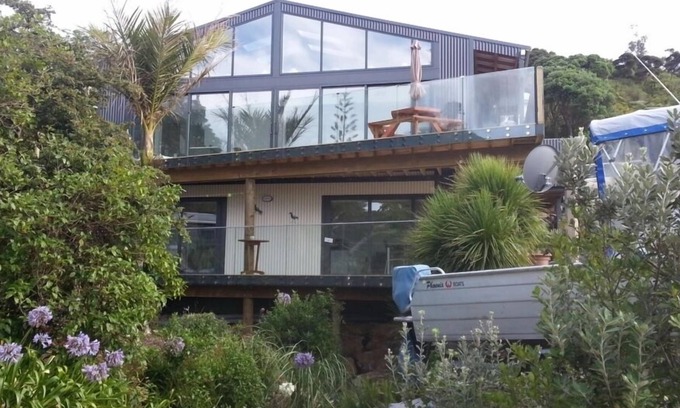 Whangarei Heads Apartment | Stunning location at Little Munro Bay Whangarei Heads