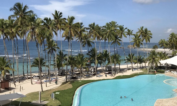 Villas Del Mar Condo | Stunning Marbella Condo w/Superb Caribbean Sea Views and Breathtaking Sunsets