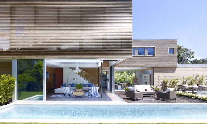 Quogue House | Stunning Modern beach home in The Hamptons