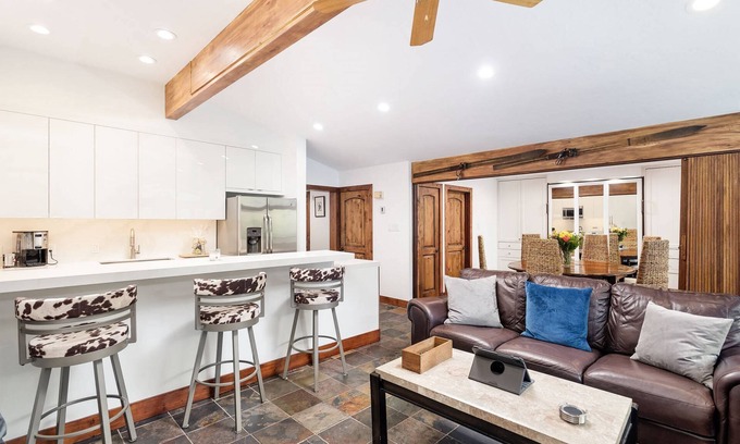 Snowmass Village Condo | Stunning Mountain Views with Ski In/Out at Snowmass! Hot Tub, Parking, Elevator. Plan Winter Today!