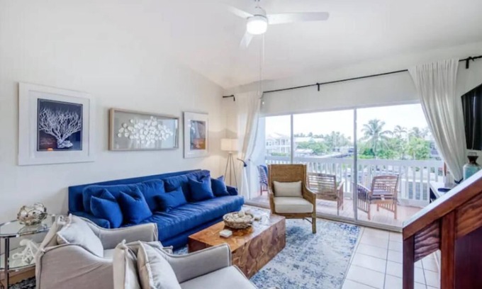 Key Largo House | Stunning Ocean and Sunset view from your private balcony .