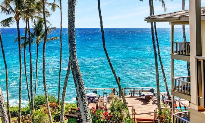 Poipu Condo | STUNNING OCEANFRONT PENTHOUSE 2Bd/2Ba *Fully Renovated, Pool * Poipu Palms Koloa