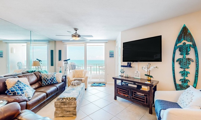 Ponce Inlet Condo | Stunning oceanfront condo with pool, balcony, AC, W/D, & exquisite water views