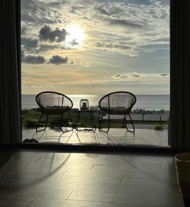 Serrekunda Apartment | Stunning Oceanview 2B Waterfront Apartement
