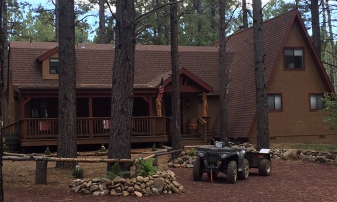 Flagstaff Cabin | Stunning OFF-GRID Cabin Retreat! Quiet and Private !