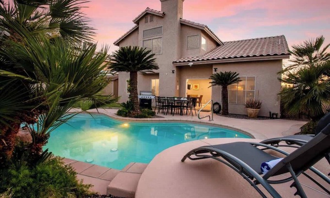 River Mountain House | Stunning Pool at Chic 4BR Vegas Home