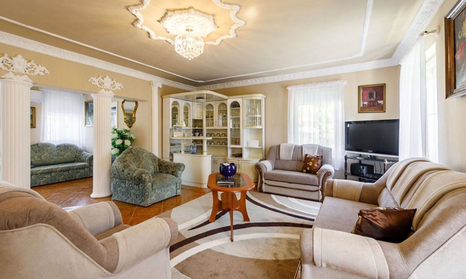 Balatonfoldvar Villa | Stunning private villa for 11 guests with A/C, WIFI, TV, patio and parking