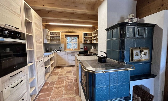 Reichraming House | Stunning private villa for 10 people with TV, terrace, pets allowed and parking