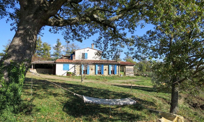 Montieri Villa | Stunning private villa for 7 guests with patio, pets allowed and parking