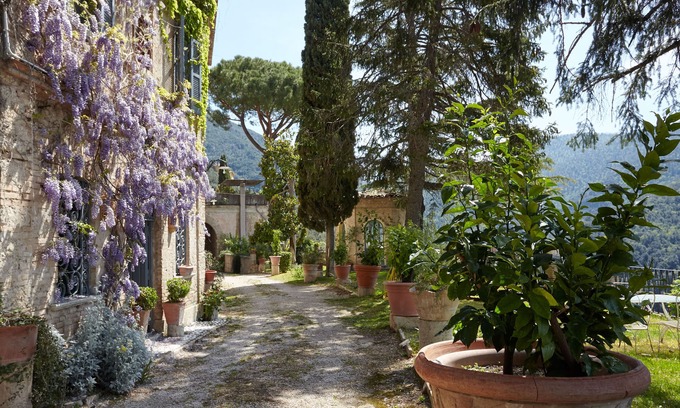 Roccantica House | Stunning Property In A Private XVII Century Borgo with Pool and Pool-House.