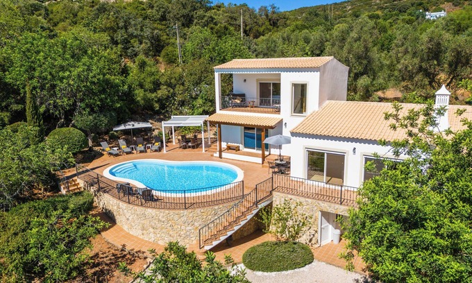 Sao Bras de Alportel Villa | Stunning villa, ideal for families or groups seeking comfort and privacy