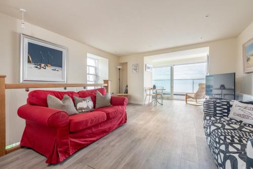Cellardyke House | Stunning Shore Front house in historic Cellardyke
