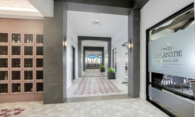 Naples Villa | Stunning Upscale 4B5Bath Villa With Full Amenities And Golf Membership