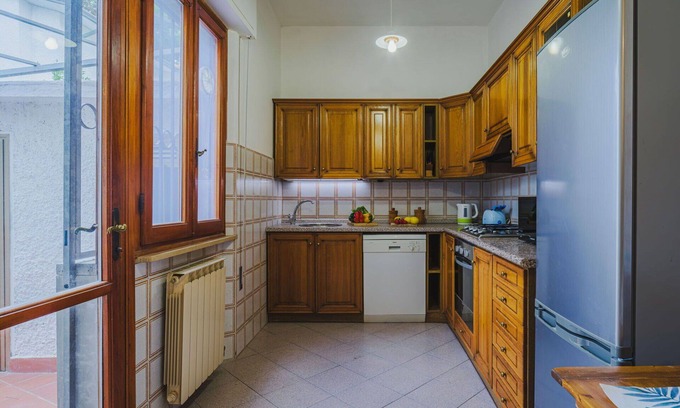 Torre del Lago Puccini House | Stunning villa for 7 people with A/C, WIFI, TV, patio and parking