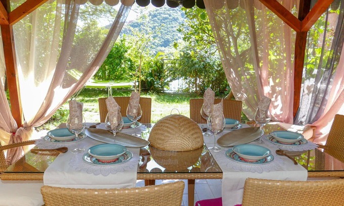 Ventimiglia House | Stunning villa for 6 guests with WIFI, TV, patio, pets allowed and parking