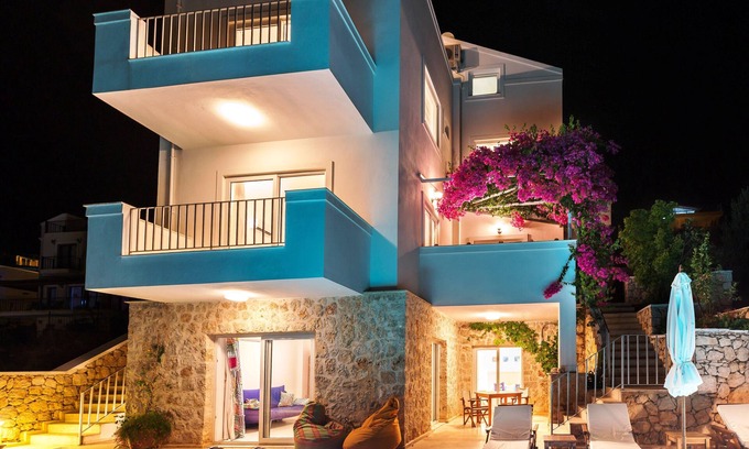 Kalkan Villa | Stunning villa with private pool 150 mtrs from the sea in beautiful Kalamar Bay