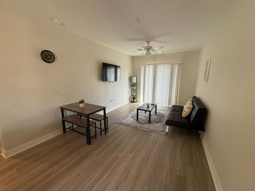 Cedar Park Apartment | Stylish 1BHK Stay in Cedar Park Close to Austin