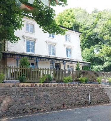 Little Malvern Apartment | Stylish 2-bed Duplex Stunning Malvern views Peaceful Getaway