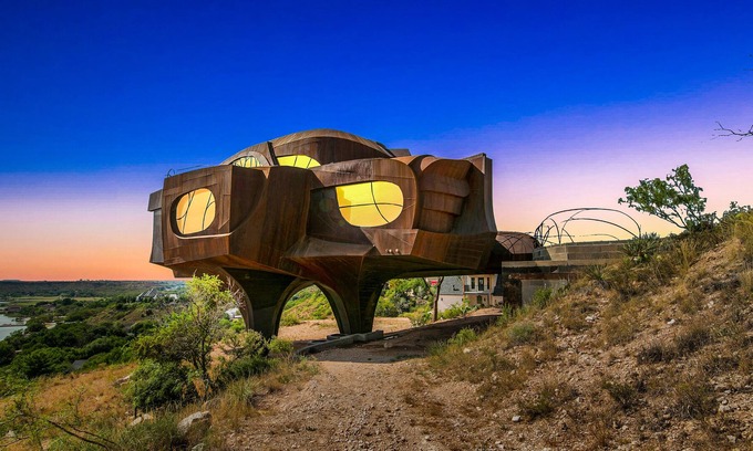 Ransom Canyon Apartment | Stylish, Clean, Steel Bruno House, Instagram Worth, Lake, Hiking, Exploring