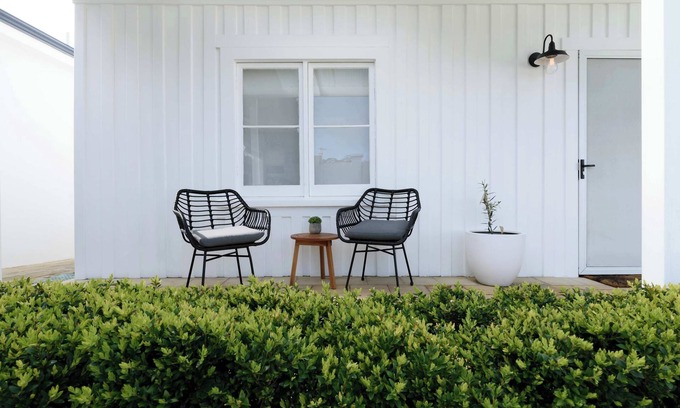 Bridport House | Stylish Coastal Escape with Comfort and Charm