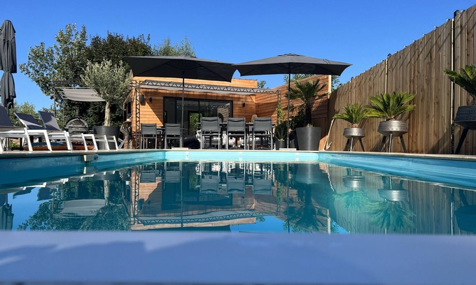 Gourge Cottage | Stylish French Holiday Accommodation with Optional Dining