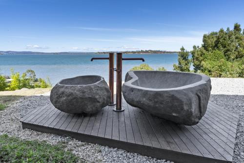 Penna House | Stylish Home with Outdoor Area & Spectacular Views
