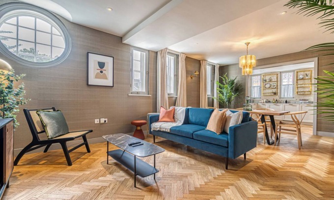 Westminster Apartment | Stylish London apartment by Westminster Abbey