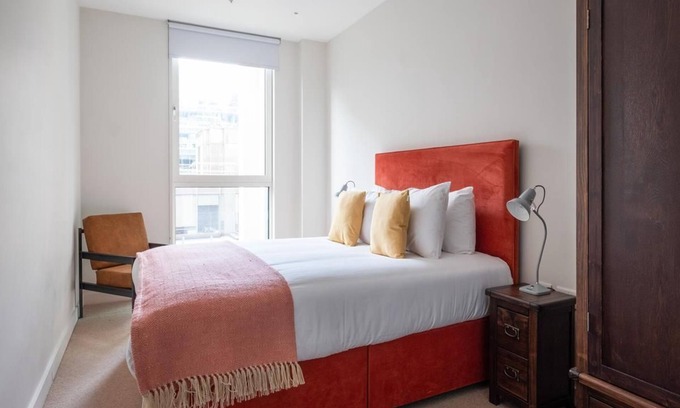 Westminster Apartment | Stylish & Modern 3 Bedroom in Central London