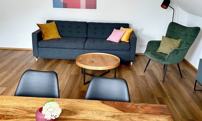Loerrach Apartment | Stylish new vacation apartment (Fides)