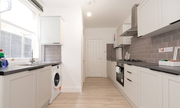 Abbey House | Stylish newly renovated large home with garden | Pass The Keys