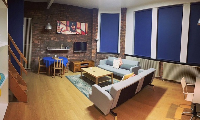 Manchester City Centre Apartment | Stylish Open Plan Loft in Manchester City Centre