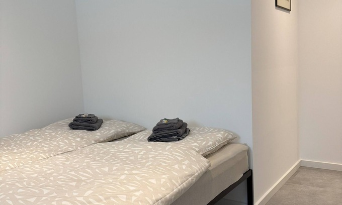 Hallstadt Apartment | Stylish, quiet and central vacation apartment - 5 minutes from Bamberg