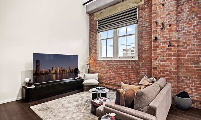 Teneriffe Apartment | Stylish Riverside 2-Bedroom Apartment in Teneriffe