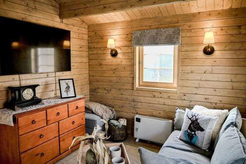 Moss Vale House | Stylish Tiny Home with Fire Pit in Moss Vale