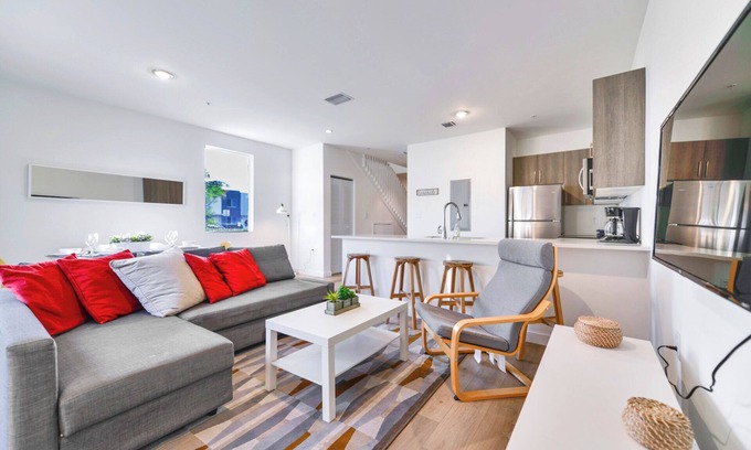 Golden Glades House | Stylish Townhouses by Design District
