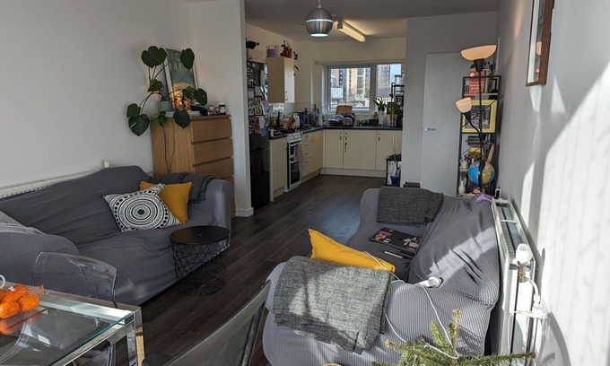 New Cross Apartment | Stylish Urban Retreat